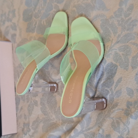 Excellent  BCBG Sandal Heels Size 7 - Picture 3 of 8